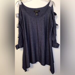 Ashley Stewart open shoulder Cutout Flare Sleeve Top Size 14/16